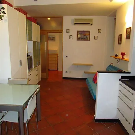 Levantur Hotel *